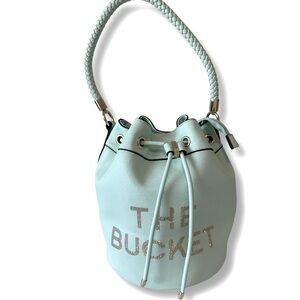 New the bucket bag color green olive